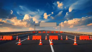 Ille-et-Vilaine : les travaux d&rsquo;urgence perturbent les départs en vacances sur les RN137 et RN157