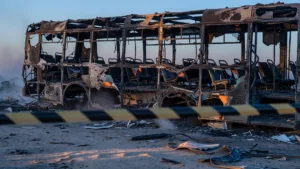 Incendie chez Transaglo au Lamentin : 1,2 M€ de dégâts, 5 bus détruits