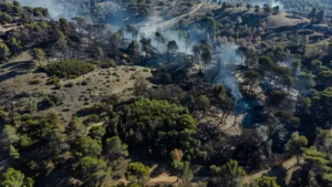 Incendie du Gros-Bessillon : 4 500 ha parcourus, mistral redouté à midi