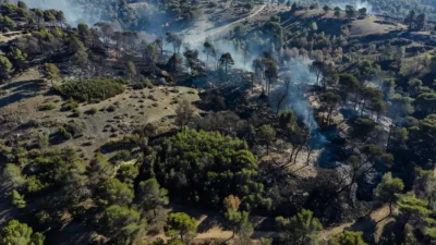 Incendie du Gros-Bessillon : 4 500 ha parcourus, mistral redouté à midi