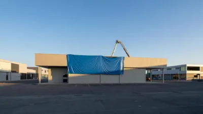 Incendie maîtrisé sur le toit d'un magasin Besson à Tourlaville