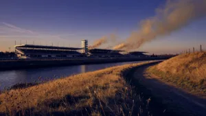 Incendie près de l&rsquo;hippodrome de l&rsquo;Île Arrault à Orléans
