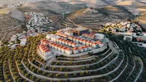Israël valide 12 000 logements en Cisjordanie pour 2,3 milliards de dollars