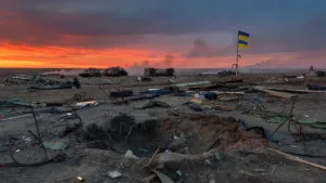 Kiev : au moins 10 morts dans une frappe russe sur une exposition d'armes
