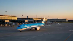 KLM résiste à la flambée du kérosène, profit de 176 M€ au T2 2026