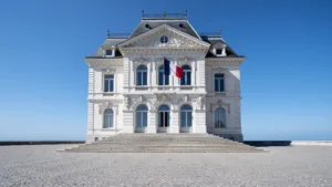 La Baule : le nouveau préfet accueille les renforts de sécurité estivaux