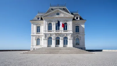 La Baule : le nouveau préfet accueille les renforts de sécurité estivaux