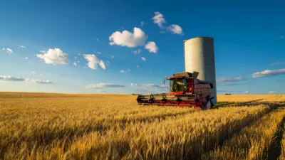La Ferté-Alais : visite préfectorale sur l'agriculture et les projets locaux