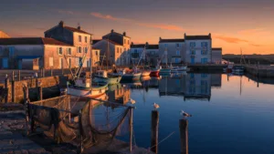 La Turballe : la SGAR en visite chez Stéphan Marée pour parler pêche locale