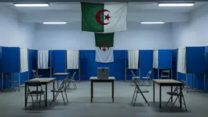 Législatives en Algérie : une participation historiquement basse de 20,79%