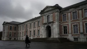 Limoges : série de cancers dans un lycée, la famille d’un ancien élève décédé s’interroge