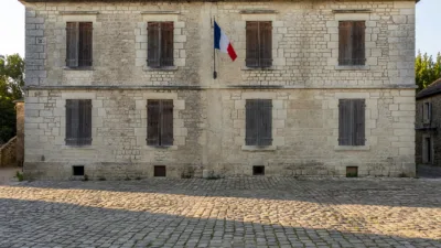 Loire : à Rivas, le sous-préfet Géraud D&rsquo;Humières effectue sa 100e visite