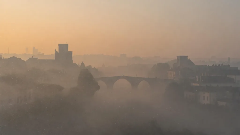 Lot : alerte pollution PM10 maintenue ce lundi, amélioration prévue mardi