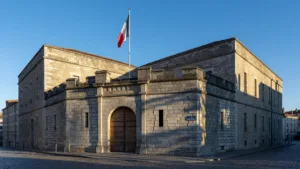 Lyon : le préfet Guyot préside la Journée de la Police nationale à Montluc