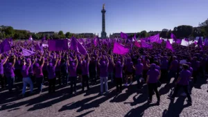 Marche du 4 juillet : forte mobilisation à Paris pour une loi intégrale contre les violences sexuelles