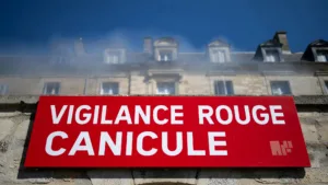 Mayenne en vigilance rouge : forêts interdites et sport suspendu jusqu&rsquo;au 15 juillet