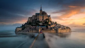 Mont-Saint-Michel : cinq sapeurs-pompiers saisonniers en renfort pour l&rsquo;été