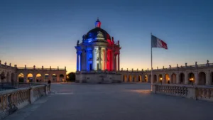 Montpellier : le maire réaffirme les valeurs républicaines lors de la retraite aux flambeaux