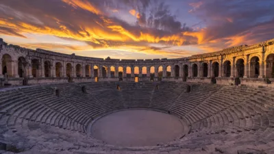 Nîmes : The Cure investit les Arènes pour trois soirs à guichets fermés