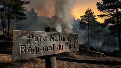 Pilat : 58 pompiers maîtrisent un incendie de végétation