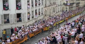 Pogačar remporte son cinquième Tour de France et entre dans la légende