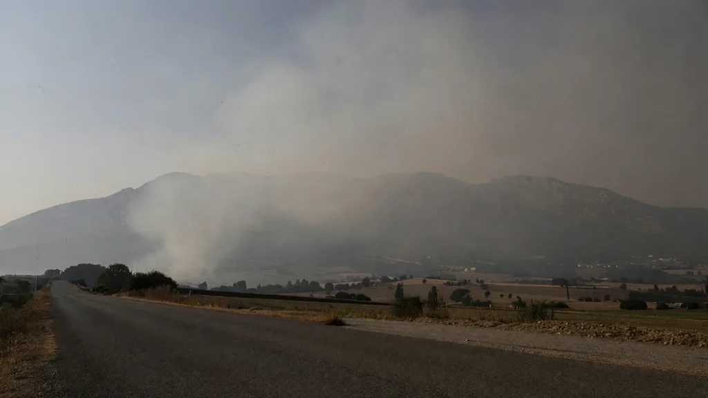 Pollution en Lozère : fumées des incendies de Gironde, consignes du préfet