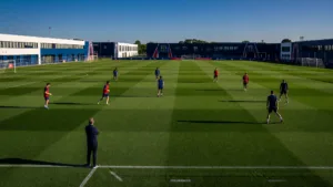 PSG : reprise d&rsquo;entraînement avec un effectif squelette au Campus de Poissy