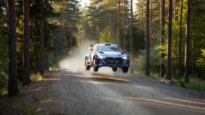 Rallye d'Estonie : le Ruthénois Arthur Pélamourgues s'élance en WRC2