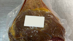 Rappel urgent : jambon sec VPF contaminé à la Listeria retiré de la vente