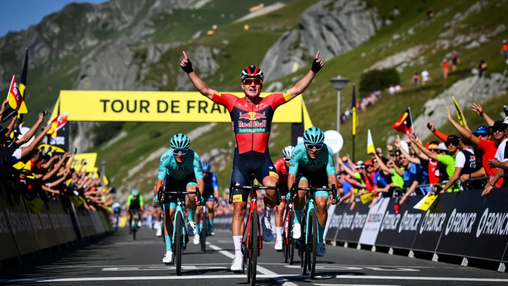 Remco Evenepoel s&rsquo;impose à Solaison et ravit la 2e place du général