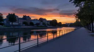 Rennes : un homme ivre tombe dans l&rsquo;Ille en urinant, sauvé par les plongeurs