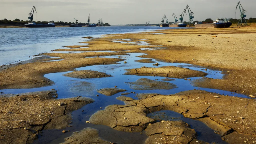 Rhin au plus bas : les Pays-Bas évitent le rationnement d'eau