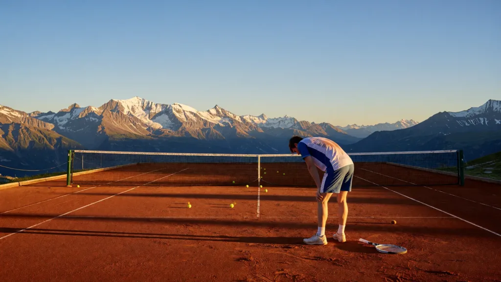 Rinderknech sauve deux balles de match et passe à Gstaad