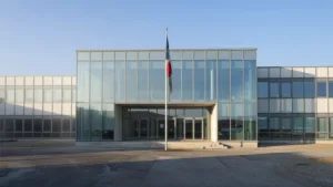 Rochefort : les lycéens de Marcel Dassault reçoivent leur diplôme après un stage avec la gendarmerie