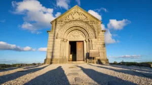 Saint-Caradec : l&rsquo;église paroissiale se dévoile lors de visites guidées gratuites tous les lundis de l&rsquo;été