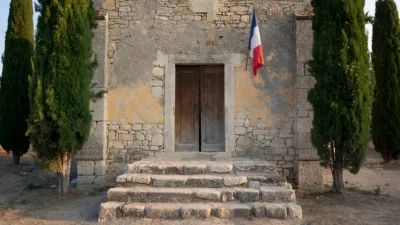 Sainte-Anastasie : dernier hommage à Teva Rodriguez, capitaine du Nîmes Olympique