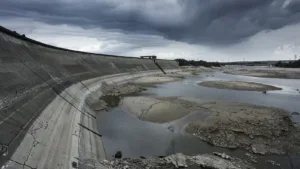 Sécheresse dans la Loire : le préfet place le Gier, le Sud Loire et les Monts du Lyonnais en alerte