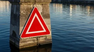 Somme : baignade interdite près des ponts et écluses, rappelle le préfet