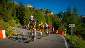 Tour de France 2026 : Evenepoel gagne au Plateau de Solaison, Vingegaard abandonne