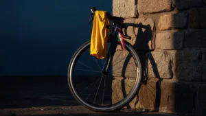 Tour de France 2026 : Isaac Del Toro surprend à Barcelone