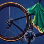 Tour de France 2026 : Kooij s'impose au sprint à Pau