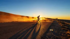 Tour de France 2026 : la canicule force l&rsquo;organisation à raccourcir une étape