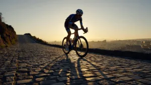 Tour de France 2026 : Paul Seixas signe des débuts historiques à Barcelone