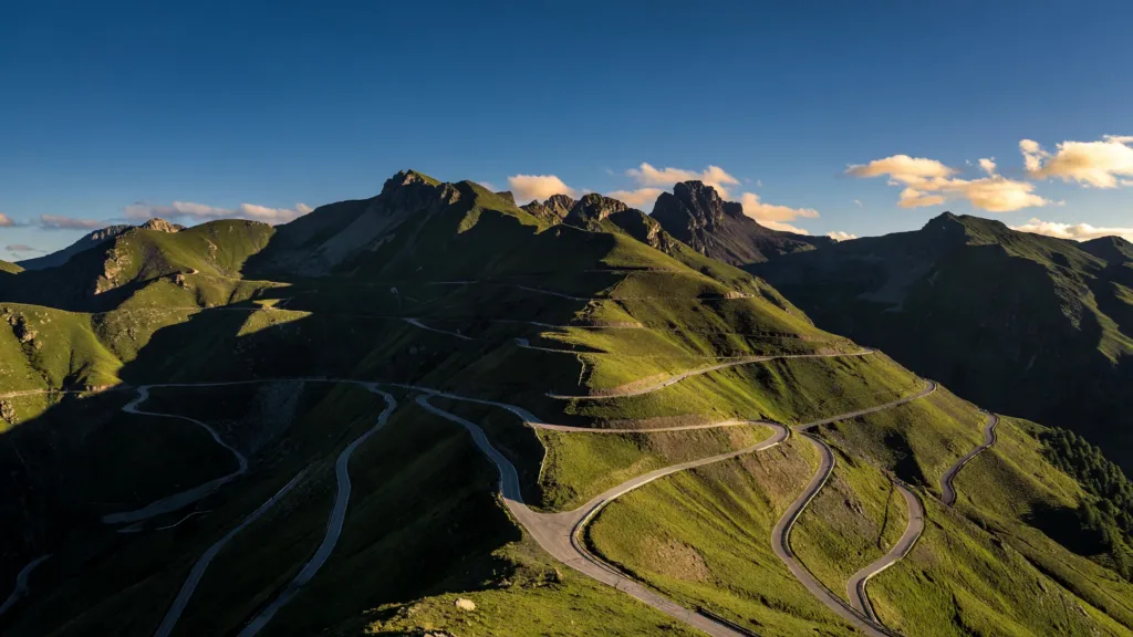 Tour de France 2026 : Pogacar frappe fort, Vingegaard décroche