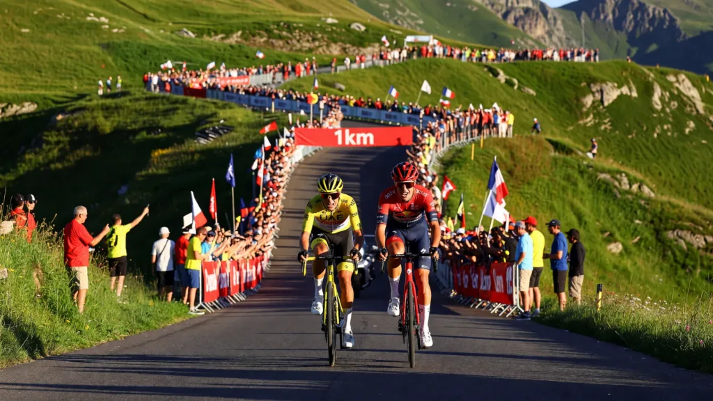 Tour de France 2026 : Vingegaard abandonne, Pogačar creuse l'écart