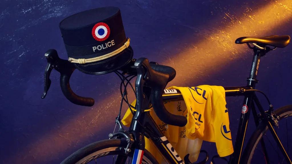 Tour de France en Dordogne : la police pédale pour la bonne cause