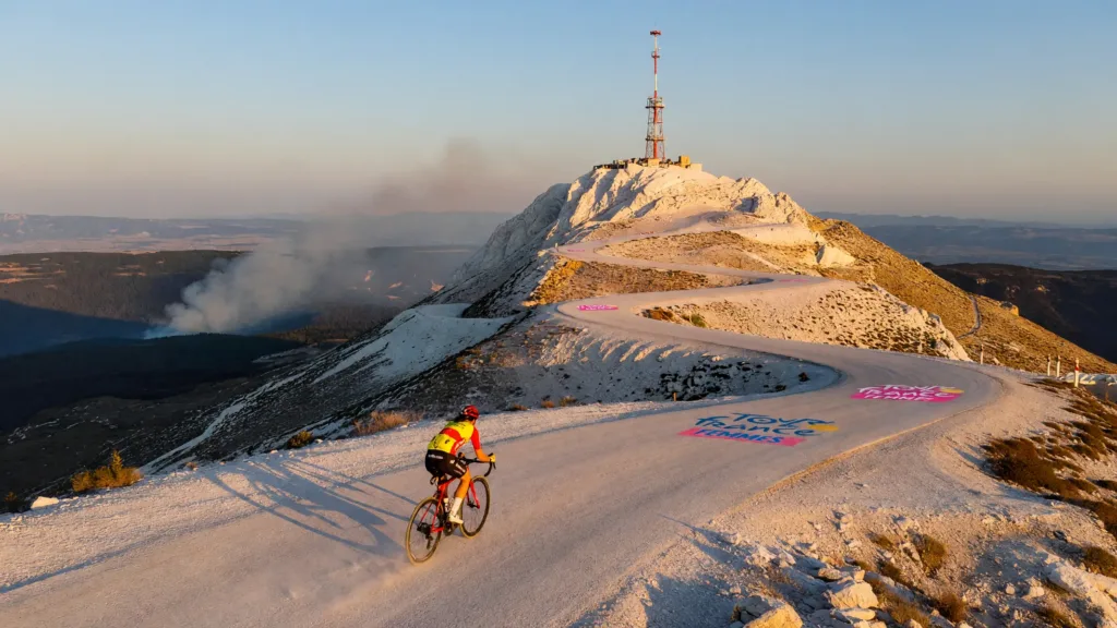 Tour de France Femmes : l'étape du Mont Ventoux menacée par les incendies