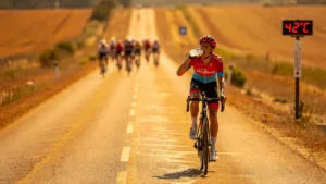 Tour de France : le syndicat des coureurs réclame des départs à 8h face à la canicule