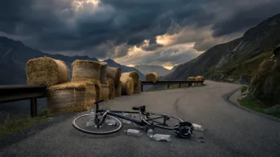Tour de France : Molenaar abandonne après chute et commotion