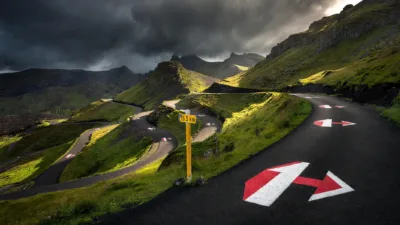 Tour de France : Pogačar s'impose au Lioran, le jeune Seixas sur le podium